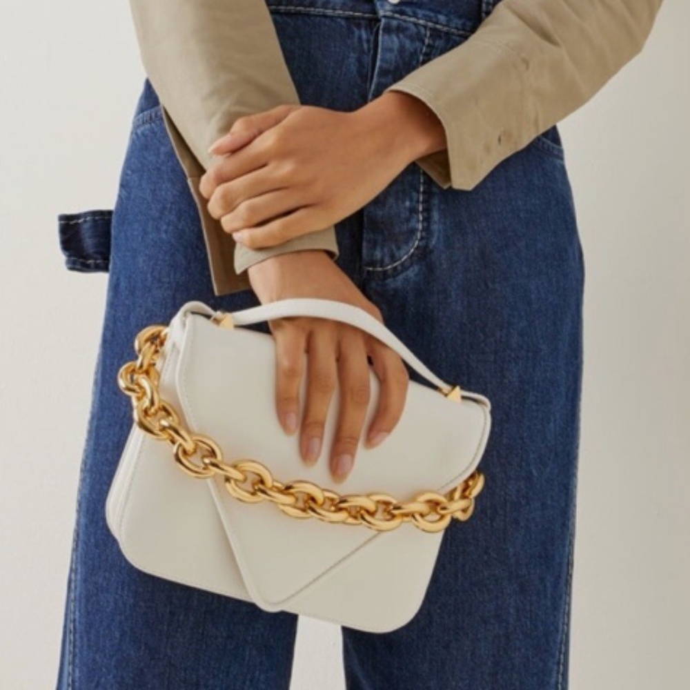 Bottega Veneta Bag Calfskin Envelope Shoulder Crossbody Ivory Gold Chain